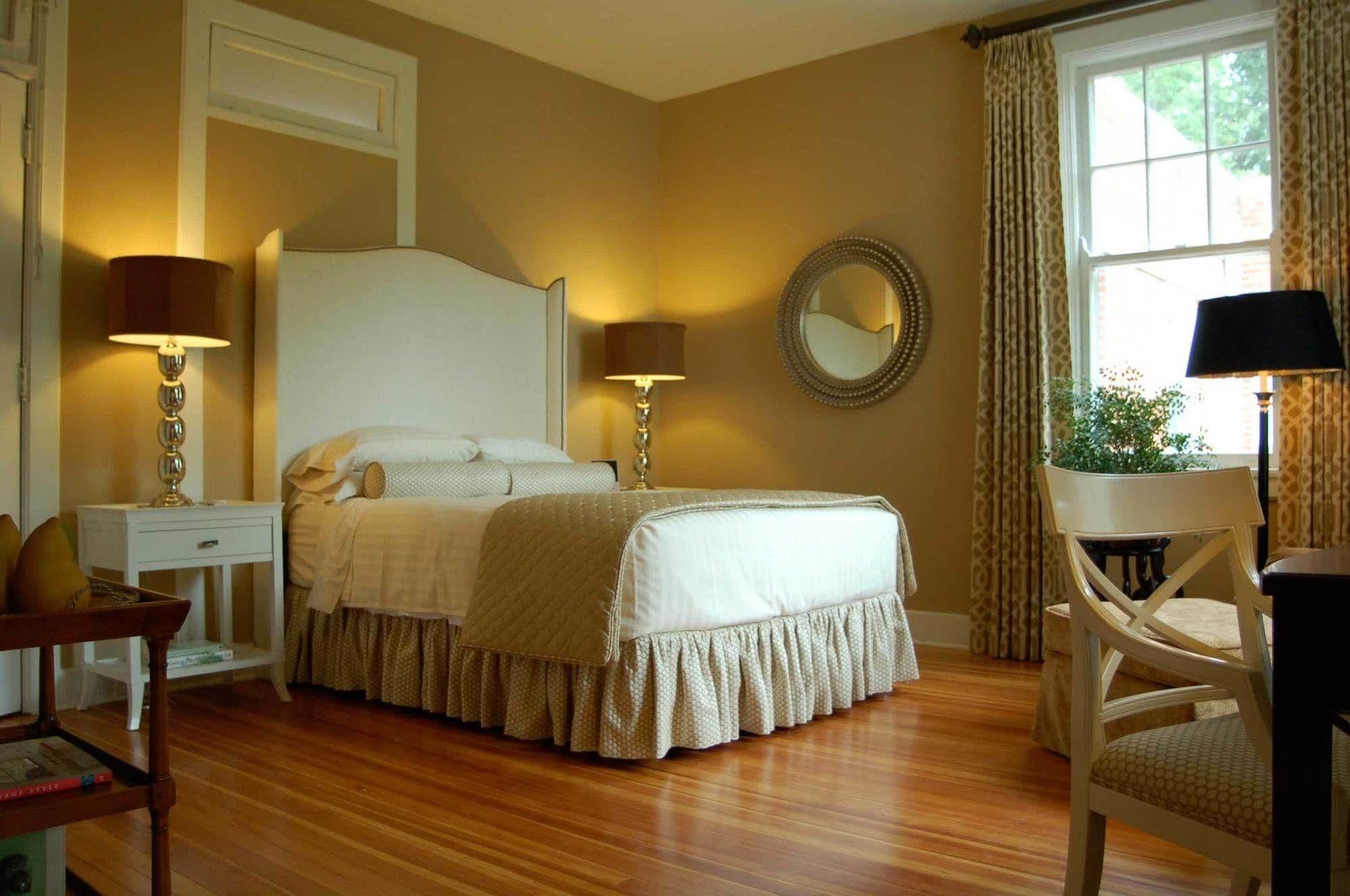 The King'S Daughters Inn Durham Extérieur photo