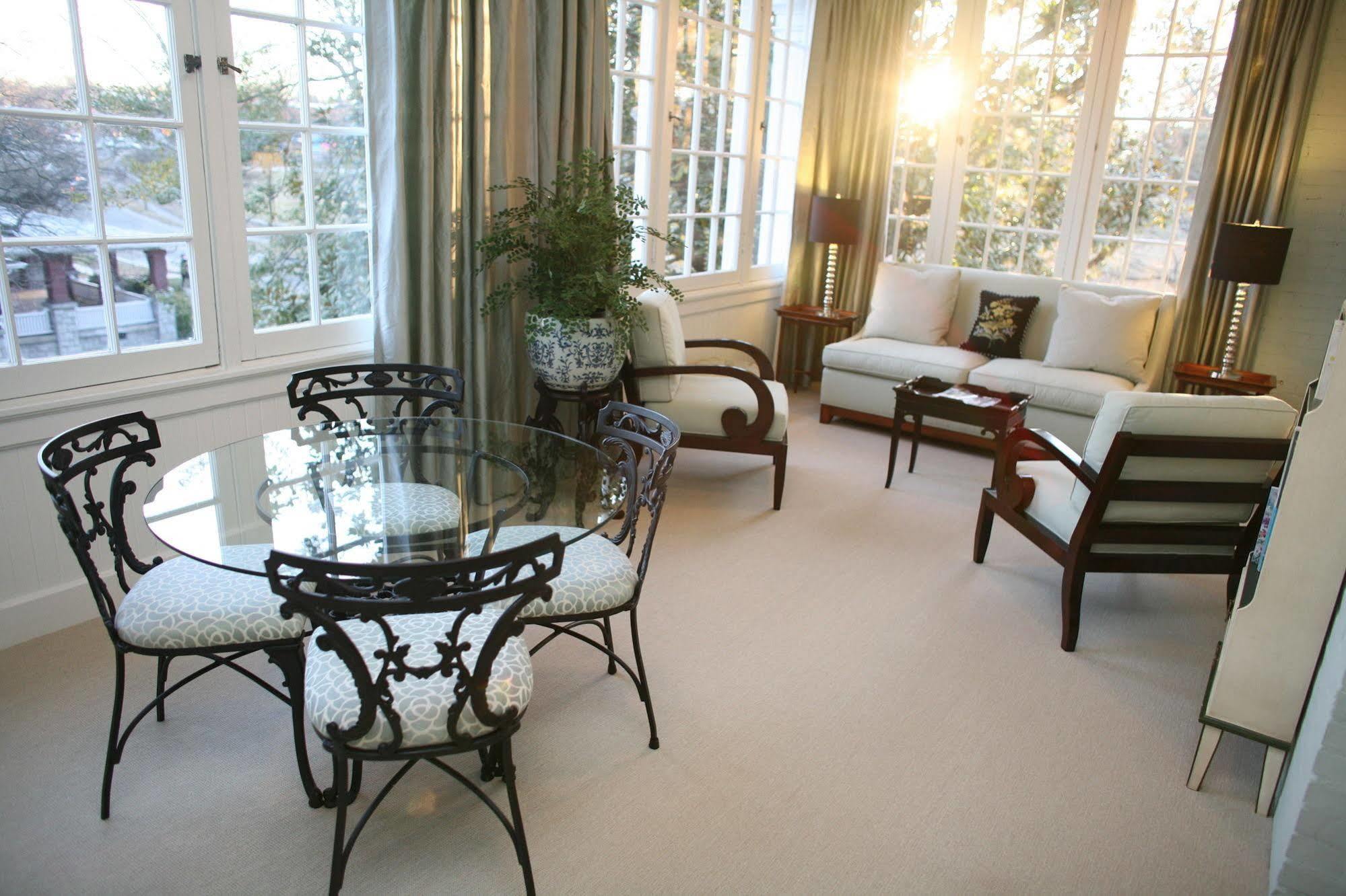 The King'S Daughters Inn Durham Extérieur photo